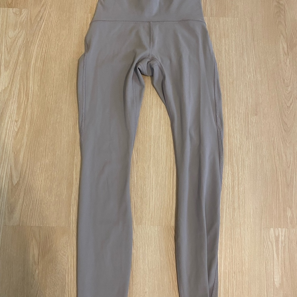 Lululemon grey mesh leggings